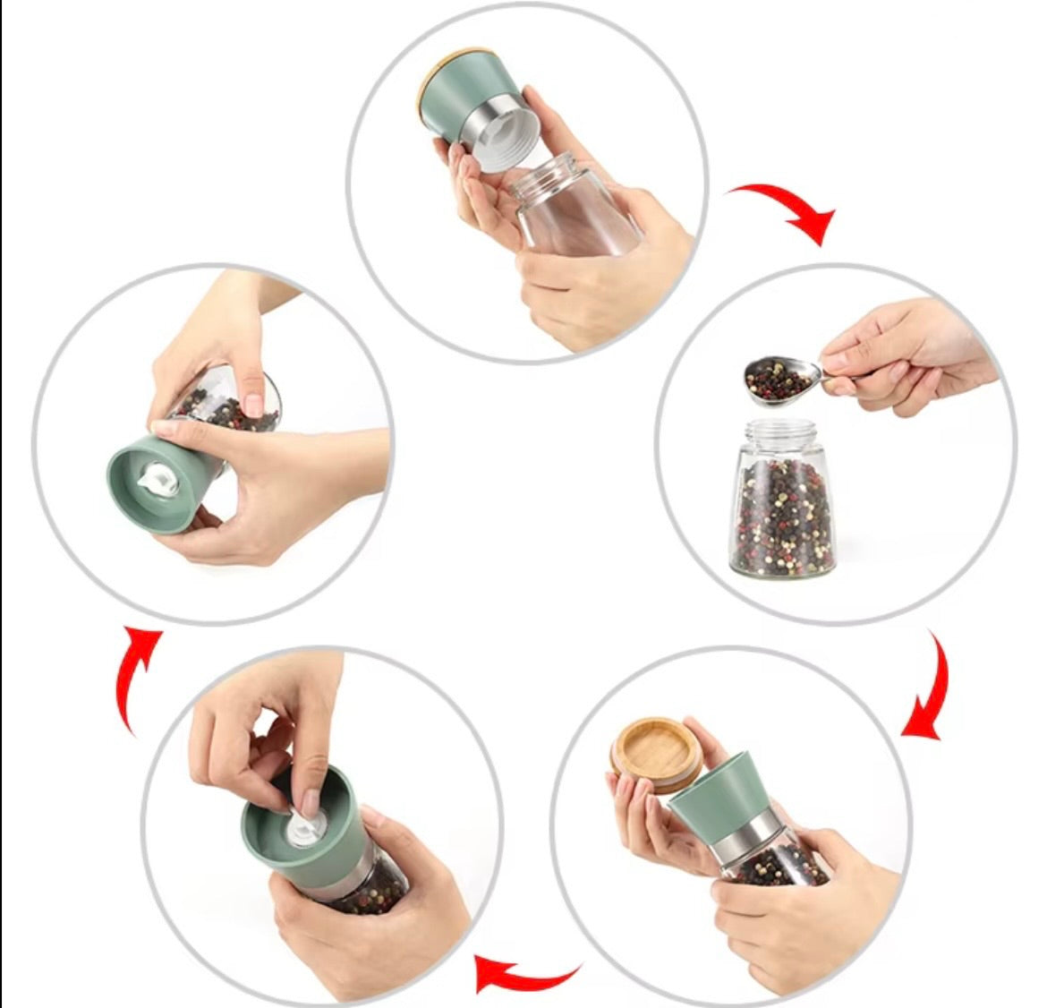 Set of salt and pepper mills