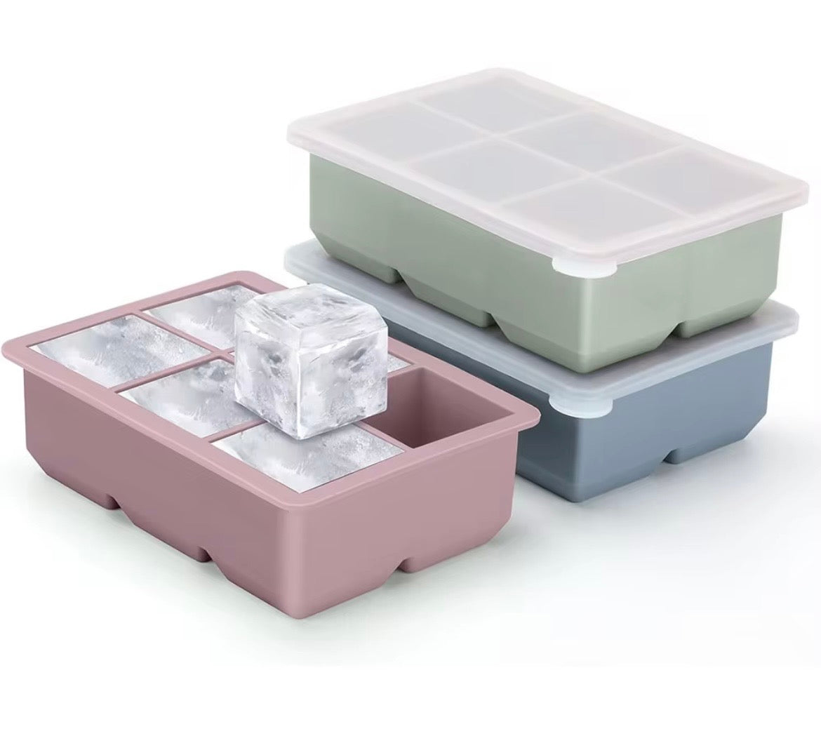 Mold for freezer
