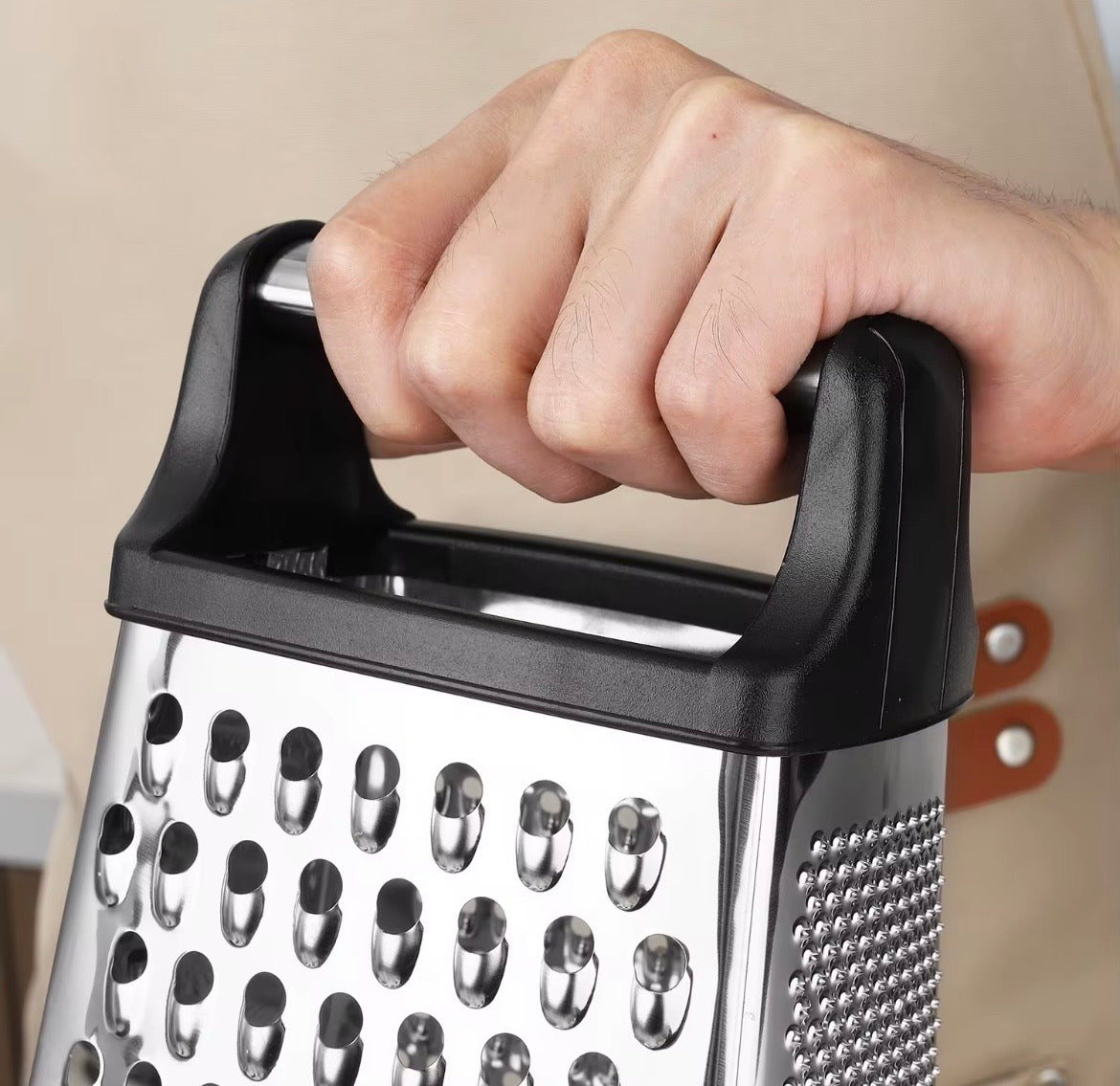 Stainless steel 4-sided grater